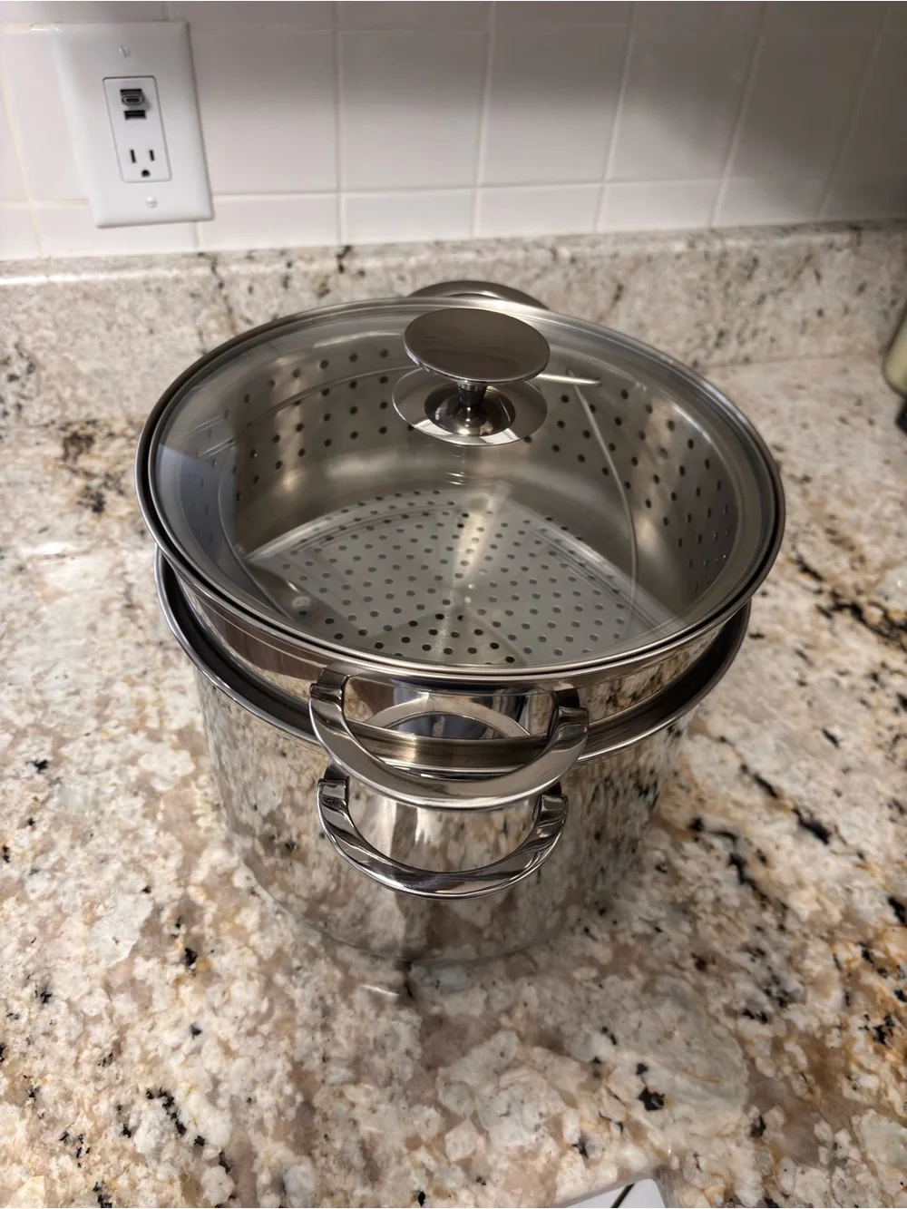 BERNDES Germany Crate And Barrel 10 Quart Stock Pot/Dual Strainers. Spec Edition